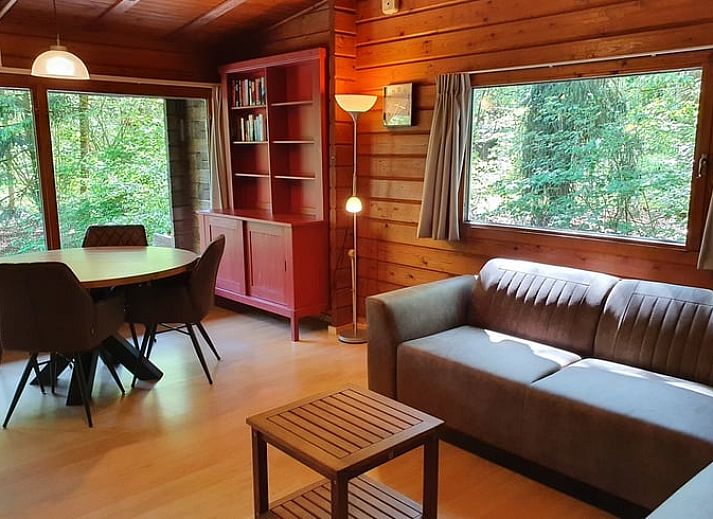 Exterior of Cottage in Meppen, vacation home surrounded by greenery in Southeast Drenthe, Drenthe.