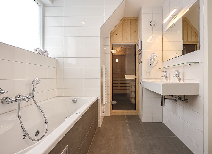 Verblijf 190365 - Bungalow Zuidoost Drenthe - Aelderholt | 8-persoons woning | 8EL