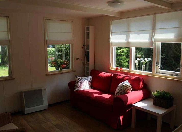 Ferienhaus DG280 in Exloo, Suedost-Drenthe, umgeben von gruener Natur und rustikalem Charme.