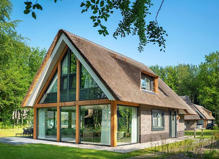 Guest house 190415 • Bungalow Zuidoost Drenthe • PUUR Exloo | 10-persoons vakantiehuis | 10EL1