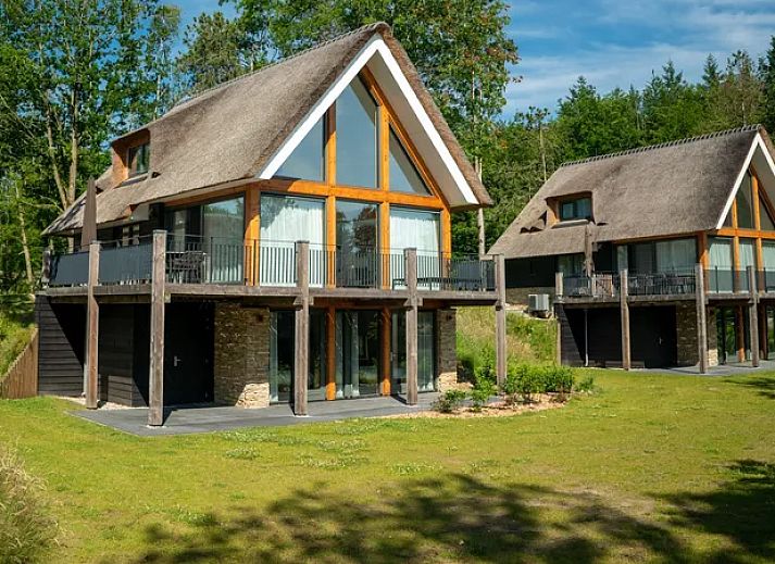 Verblijf 190431 • Bungalow Zuidoost Drenthe • PUUR Exloo | 10-persoons vakantiehuis | 10ELW