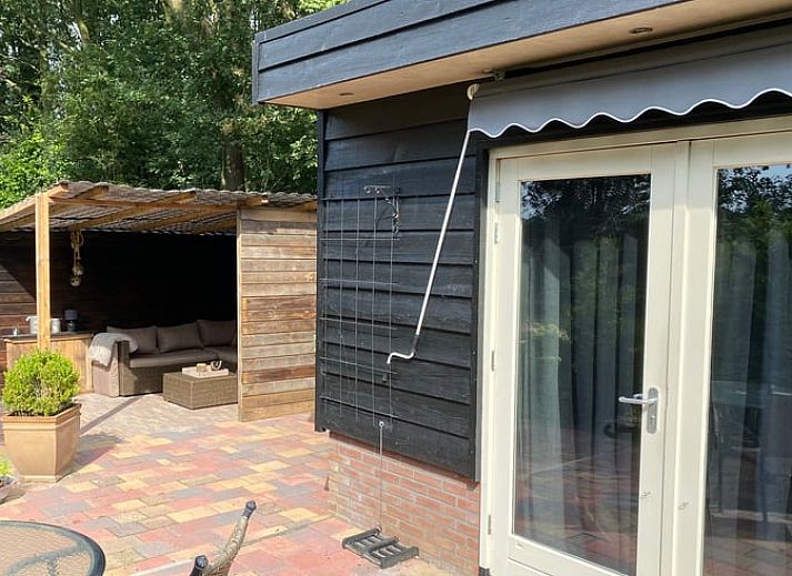 Ferienhaus in Dalen, Suedost-Drenthe, umgeben von Natur und Ruhe, ideal fuer einen erholsamen Urlaub.