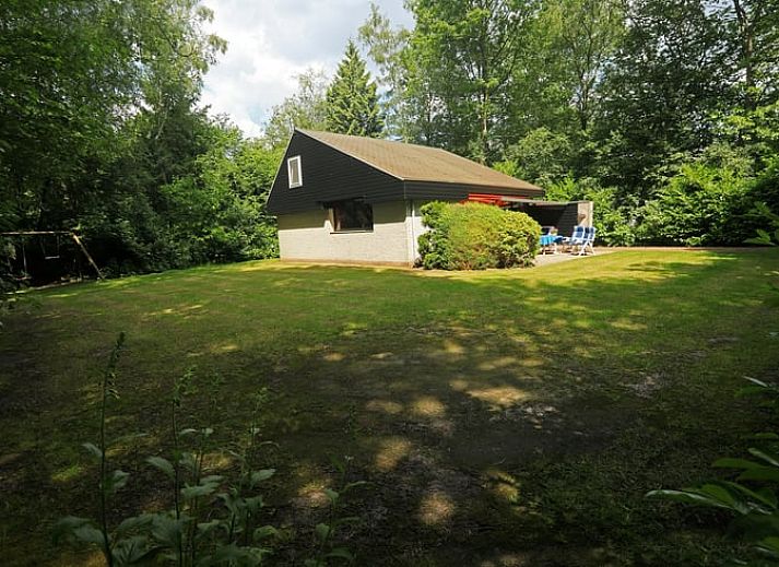 Vakantiehuis in Geesbrug, Zuidoost Drenthe met ruime tuin en terras voor ontspanning in de natuur.