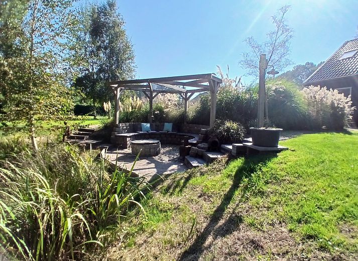 Modern kitchen in vacation home DG1648 in Second Exloermond, Drenthe.