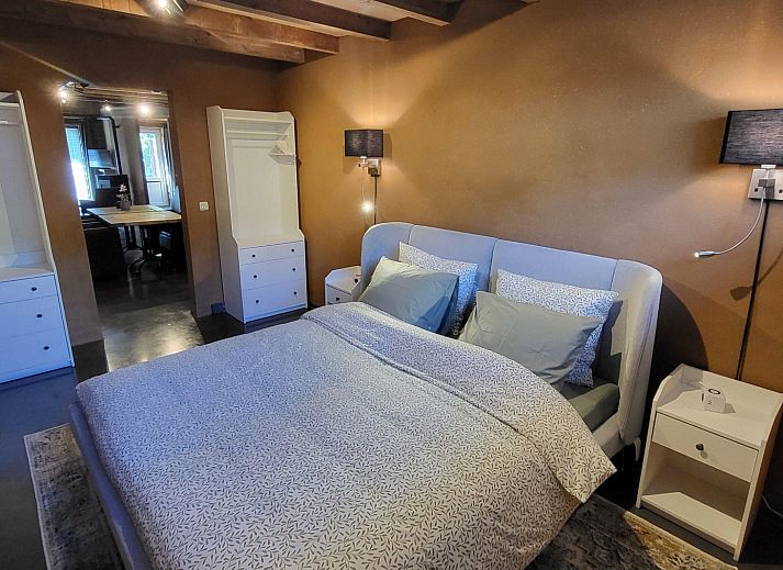 Ferienhaus DG2052 in Diever, Drenthe, mit sonniger Terrasse im Gruenen, ideal fuer entspannende Momente im Freien.