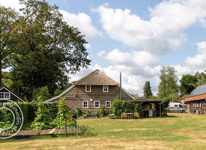 Verblijf 200433 • Vakantiewoning Zuidwest Drenthe • Gezellige 10 persoons vakantieboerderij met gratis WIFI 