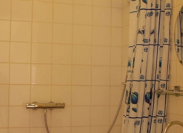 Charmantes Ferienhaus in Zuidwolde mit gruenem Dach, Sued-West Drenthe, Drenthe.