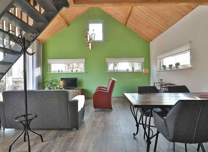 Country road to DG1415, vacation home in Zuidwolde, Southwest Drenthe.