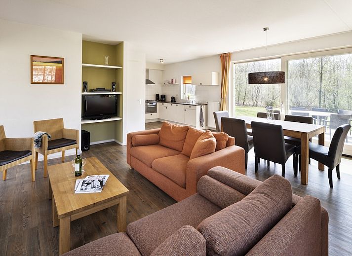 Verblijf 200752 • Vakantiewoning Zuidwest Drenthe • Prachtig gelegen 8 persoons vakantiehuis nabij Ruinen |