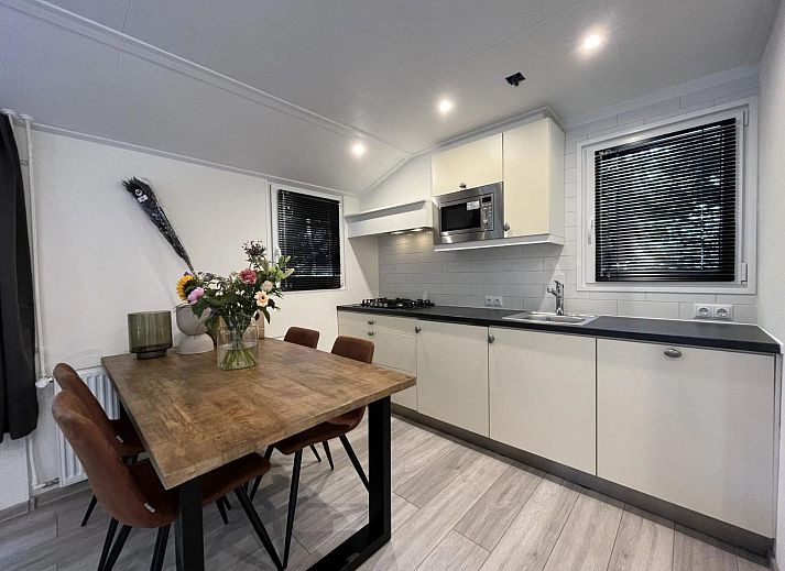 Guest house 200795 - Holiday property Zuidwest Drenthe - Vakantiehuis Vakantiepark De Wiltzangh - Houtenborg Lodge 4p