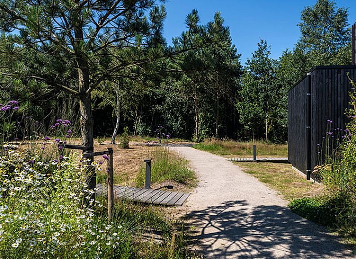 Moderne eetruimte in Huisje in Wapserveen, vakantiehuis in Zuidwest Drenthe, Drenthe.