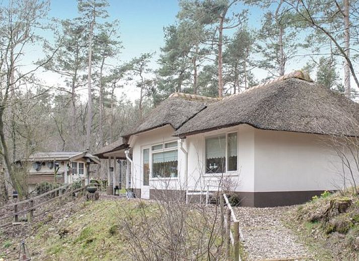 Verblijf 201238 • Vakantiewoning Zuidwest Drenthe • Karakteristiek 2 persoons vakantiehuis met pelletkachel in