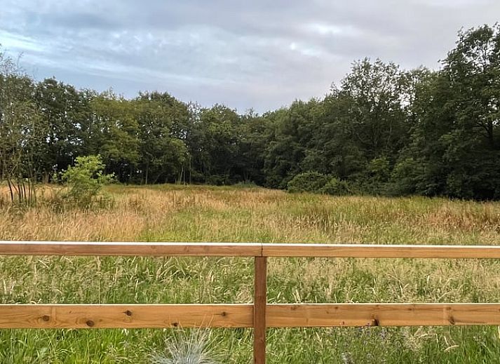 Veranda des Ferienhauses in Dwingeloo, ideal fuer Entspannung in Suedwest-Drenthe.