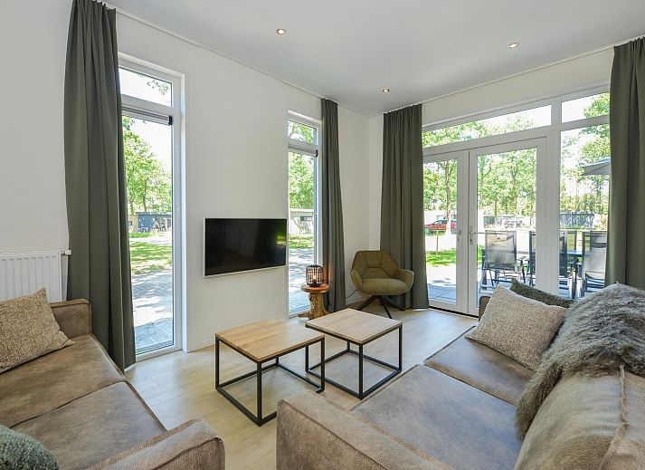 Drenthelodge | Berging | 6 Pers vakantiehuis in Zorgvlied, Drenthe, omgeven door groene natuur en rustgevende omgeving.