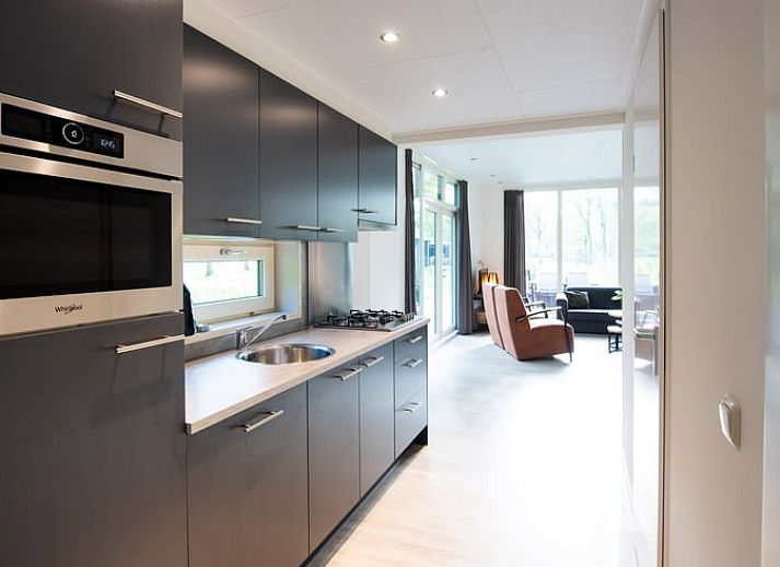 Ferienhaus in Zorgvlied, Suedwest-Drenthe, umgeben von gruener Natur, ideal fuer einen erholsamen Aufenthalt in ruhiger Umgebung.