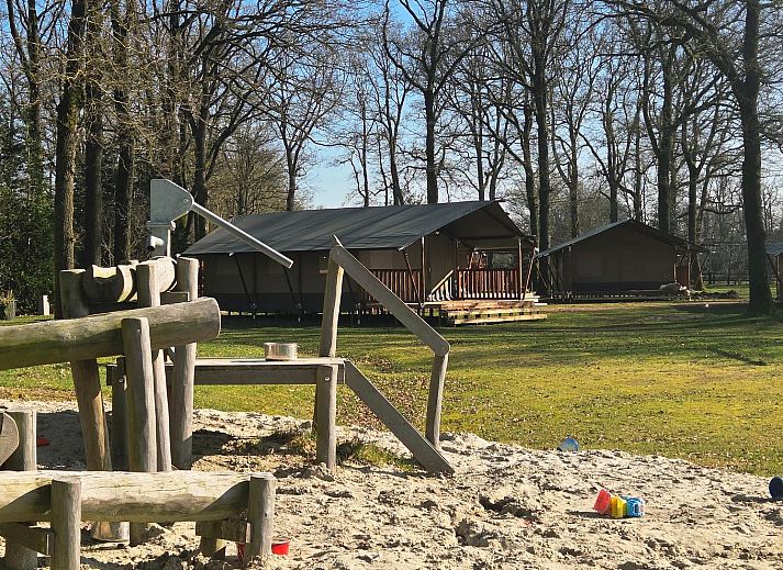 Verblijf 201537 - Vakantiewoning Zuidwest Drenthe - Safarilodge | 6 Pers