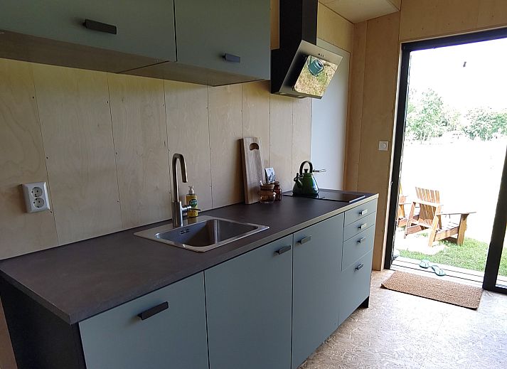 Slaapkamer met stapelbed in vakantiehuis DG1834, Vledder, ideaal voor gezinnen.