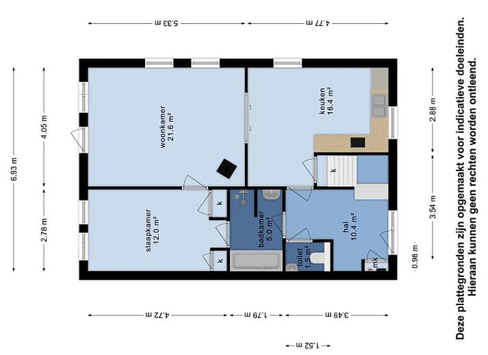 Stijlvolle keuken in Vakantiehuisje in Wapse, Zuidwest Drenthe, met houten elementen en uitzicht op eetruimte, ideaal voor een ontspannen verblijf.