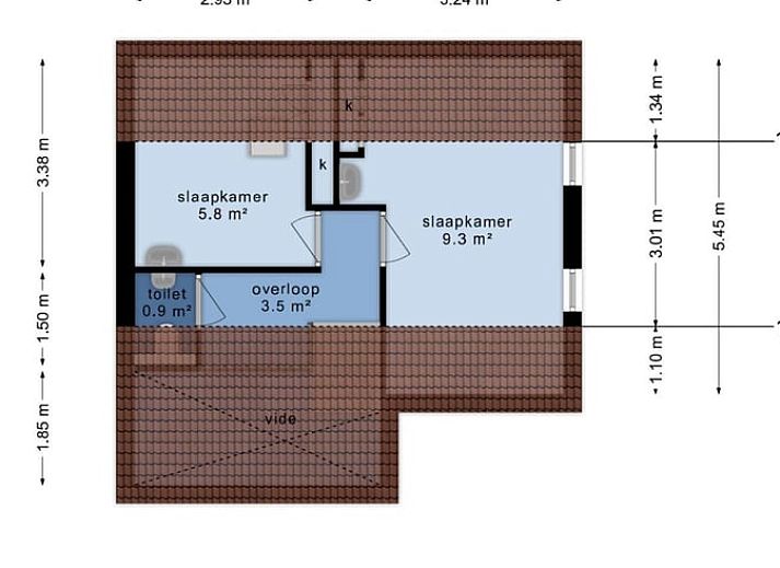 Stijlvolle keuken in Vakantiehuisje in Wapse, Zuidwest Drenthe, met houten elementen en uitzicht op eetruimte, ideaal voor een ontspannen verblijf.