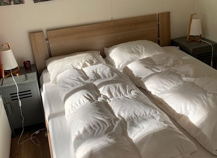 Essecke mit Blick auf den Garten im Cottage in Wateren, Westerveld, Drenthe.