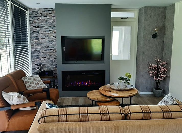 Veranda of Holiday Home in Wittelte, Southwest Drenthe, with beautiful views of the garden.