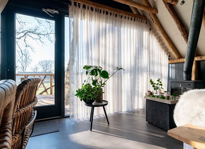 Ferienhaus in Ansen, einzigartiges Baumhaus-Erlebnis inmitten der Natur in Suedwest-Drenthe.