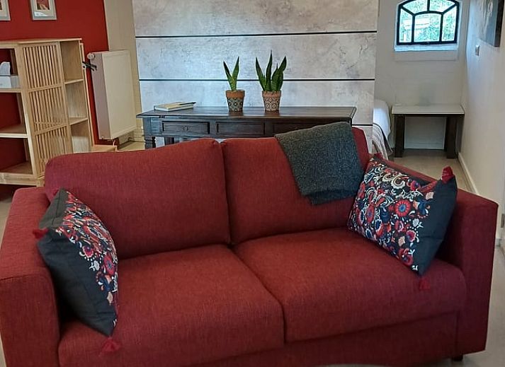 Sfeervolle slaapkamer in Huisje in Veeningen, vakantieaccommodatie in Drenthe.