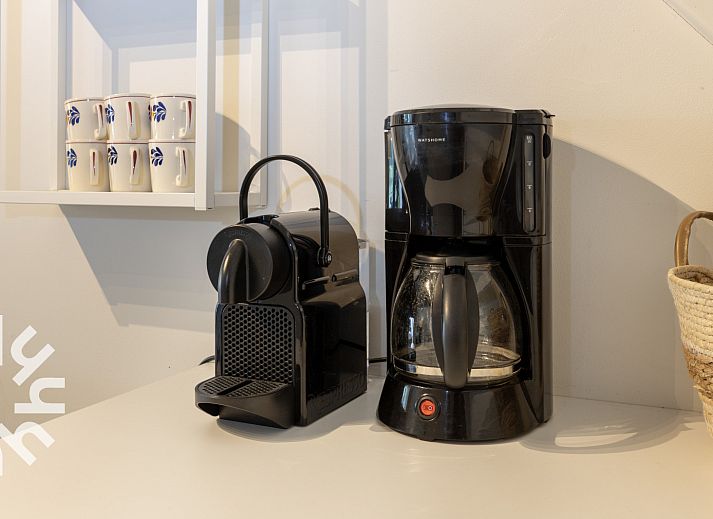 Panoramisch uitzicht op de groene omgeving van DG1029 in Frederiksoord, Zuidwest Drenthe, met weidse velden.