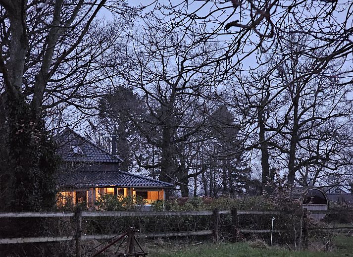 Vacation home DG2027 in Dieverbrug, Southwest Drenthe, surrounded by green nature and rustic charm.