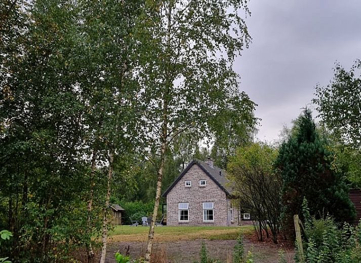 Rustikales Ferienhaus in Oude Willem mit gruenem Garten im Suedwesten von Drenthe, ideal fuer Naturliebhaber.