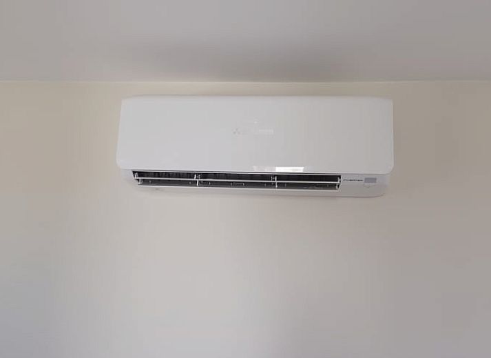 Covered sitting area at Holiday Home in Oude Willem, ideal for relaxation in Drenthe.