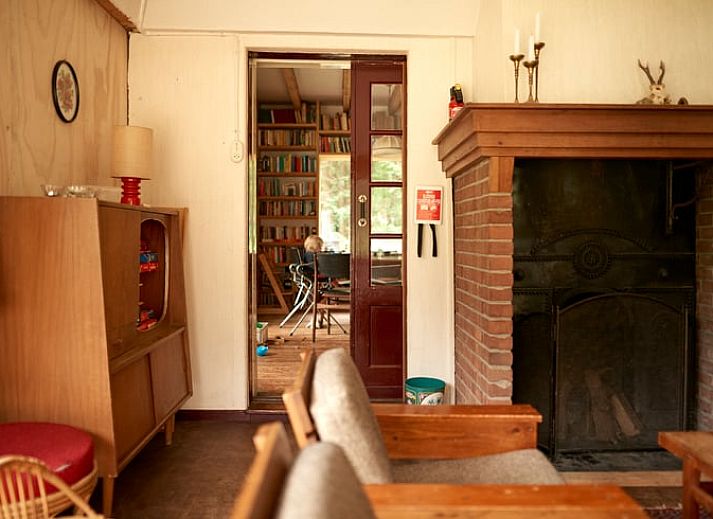 Ontdek de serene bosomgeving rondom Huisje in Oude Willem, vakantiehuis in Zuidwest Drenthe.