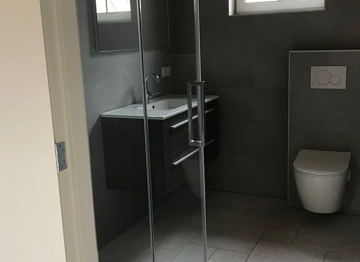 Cottage in Nieuwlande, Suedwest-Drenthe, mit gruenem Garten und laendlichem Charme.