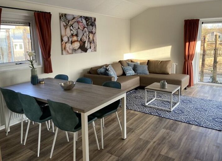 Freistehendes Haus in Biddinghuizen mit groem Garten und Terrasse, ideal gelegen im grnen Oostelijk Flevoland, Flevoland.