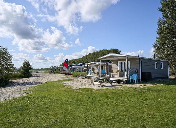 Unterkunft 2101143 - Ferienhaus Oostelijk Flevoland - Strandhuisje | 4 Personen