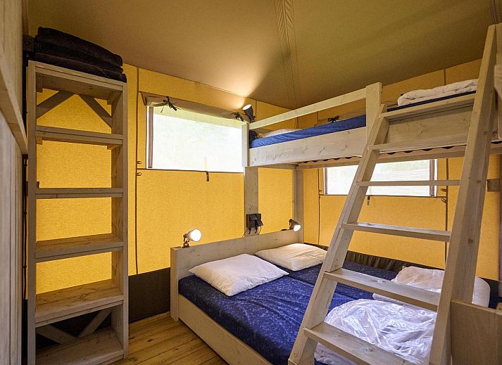 Gemuetlicher Aussenbereich der Medley Lodge in Biddinghuizen, ideal fuer einen Urlaub in Ost-Flevoland, Flevoland.