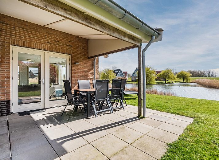 Verblijf 210115 - Bungalow Oostelijk Flevoland - Waterparc Veluwemeer | 6-persoons villa | 6C3