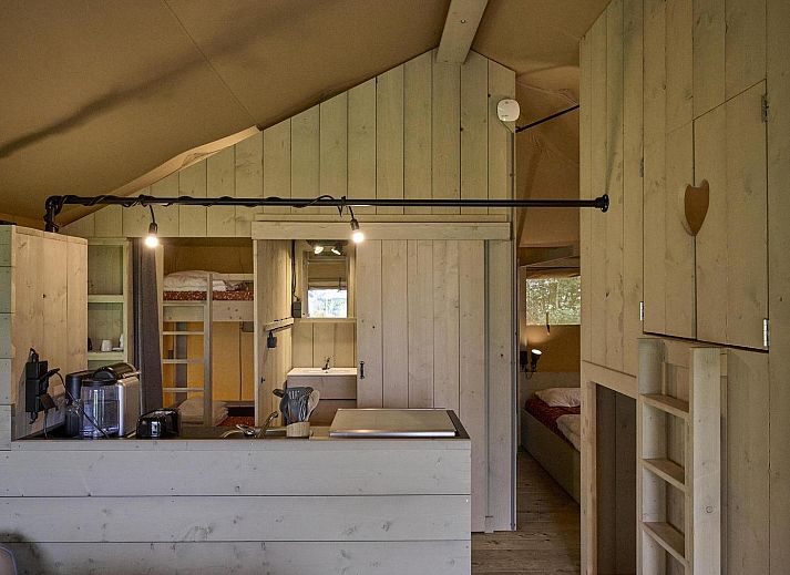 Spacious veranda of Safari Cottage, vacation home in Biddinghuizen, ideal for relaxation in Eastern Flevoland.