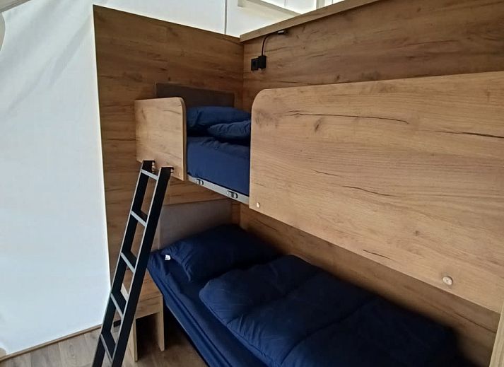 Guest house 2101165 - Tent house Oostelijk Flevoland - Glampingtent Beachfront Luxe