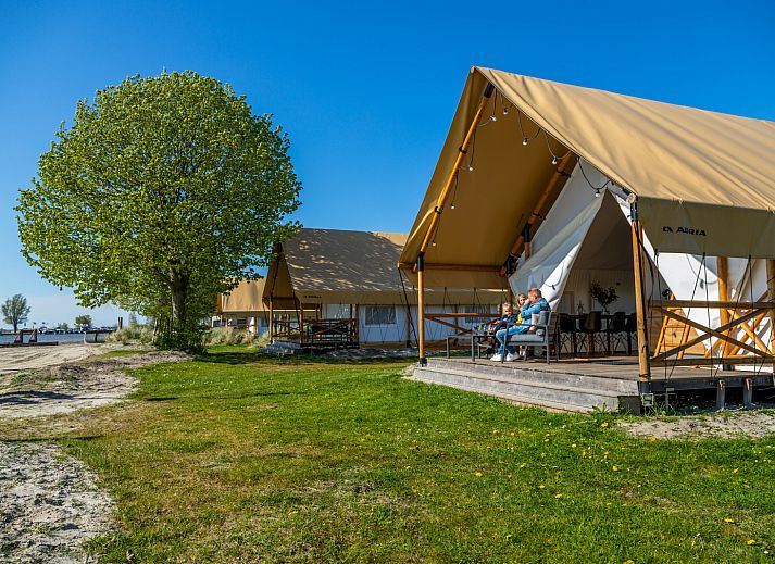 Guest house 2101165 - Tent house Oostelijk Flevoland - Glampingtent Beachfront Luxe