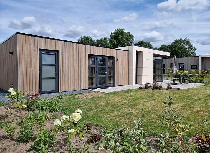 Verblijf 2101187 • Vakantiewoning Oostelijk Flevoland • Cube Maximaal 4