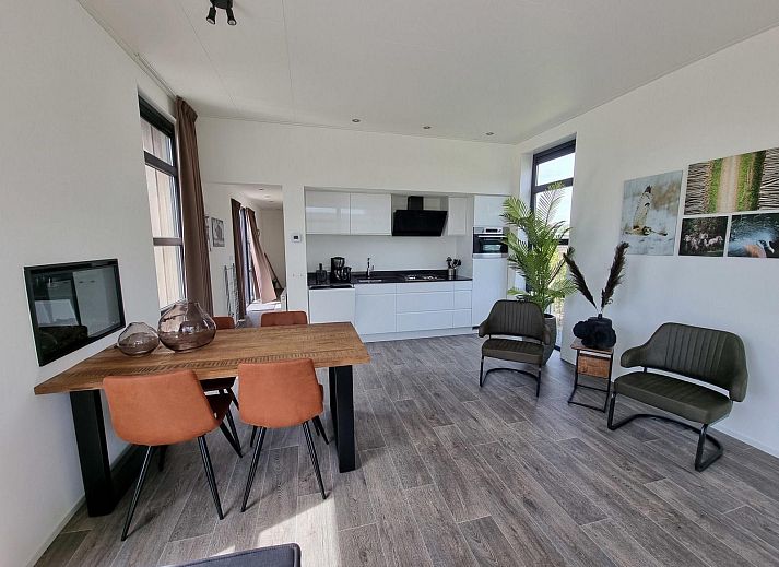 Verblijf 2101187 - Vakantiewoning Oostelijk Flevoland - Cube Maximaal 4