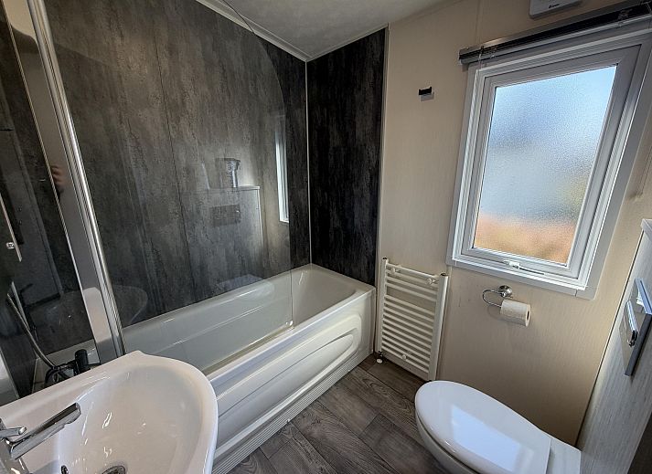 Guest house 210118 - Holiday property Oostelijk Flevoland - Vrijstaande woning in Biddinghuizen