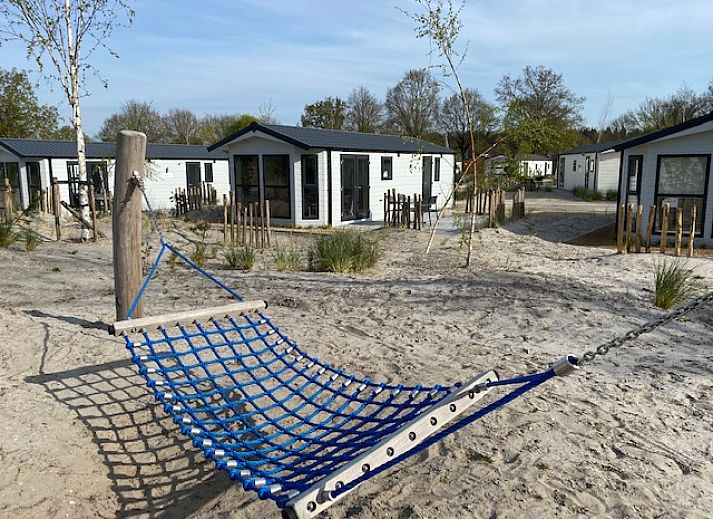 Detached house in Biddinghuizen, a vacation home in Eastern Flevoland surrounded by sand dunes and green nature.