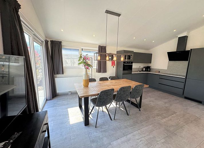 Verblijf 2101205 - Vakantiewoning Oostelijk Flevoland - Vrijstaande woning in Biddinghuizen