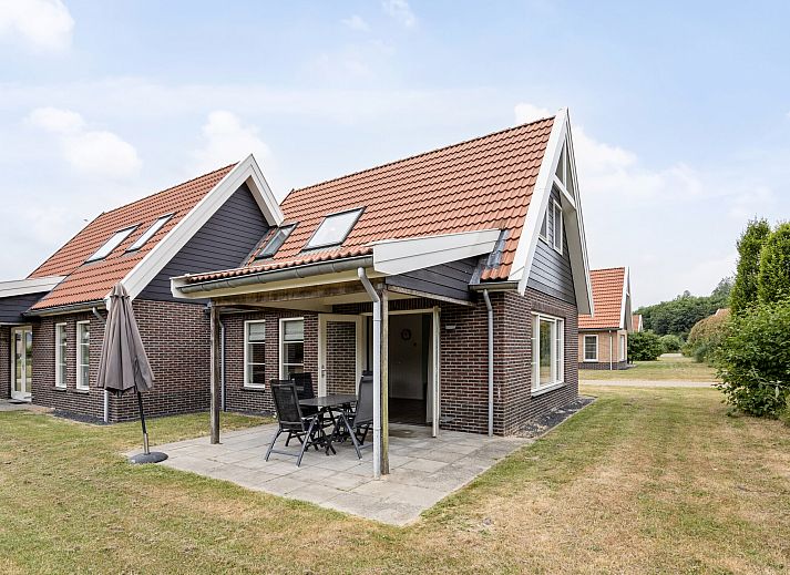 Guest house 2101206 - Holiday property Oostelijk Flevoland - Geschakelde woning in Biddinghuizen