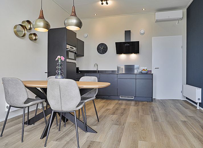 Unterkunft 2101229 - Bungalow Oostelijk Flevoland - Waterparc Veluwemeer | 4-persoons welness bungalow | 4ELW