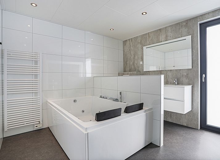 Unterkunft 2101229 - Bungalow Oostelijk Flevoland - Waterparc Veluwemeer | 4-persoons welness bungalow | 4ELW