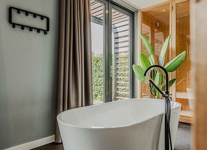 Guest house 210144 - Chalet Oostelijk Flevoland - Chalet in Biddinghuizen