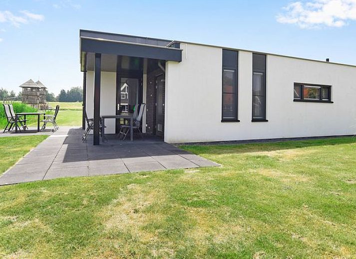 Guest house 210148 • Bungalow Oostelijk Flevoland • Waterparc Veluwemeer | 8-persoons bungalow | 8C1 